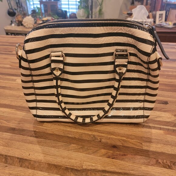 Kate Spade ♠️ Wellesley Stripe Alessa Striped Patent Leather Satchel/Crossbody - Picture 6 of 17